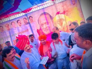 नाफेड मार्फत 25 रुपये किलो प्रमाणे कांदा खरेदी करा;छावा संघटनेची उपमुख्यमंत्री पवार यांच्याकडे मागणी