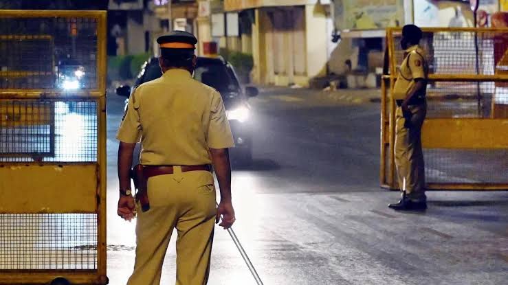 ‘ऑपरेशन ऑलआऊट’ द्वारे गुन्हेगारीला लगाम;सण उत्सवांच्या पार्श्वभूमीवर पोलीसांनी राबविली मोहीम