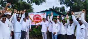 3 हजार भाव द्या,अशोकलाच ऊस देऊ-ऍड.काळे;कमलपूर येथे शेतकरी संघटनेच्या शाखेचे उद्घाटन