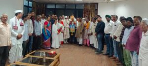 भारतमातेच्या सुपुत्राचा धर्मगुरूंच्या हस्ते गौरव;विंग कमांडर देवेंद्र औताडे यांचा सन्मान