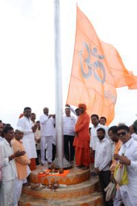 सप्ताहातील आमटी भाकरीचा प्रसाद आता साईभक्त घेणार;साईसंस्थानमध्ये दर गुरुवारी आमटीची प्रसाद सेवा-महंत रामगिरी महाराज