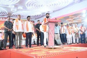 शहरातील अतिक्रमणधारकांचे पुनर्वसन करू-उपमुख्यमंत्री शिंदे;भुयारी गटार योजनेतल्या भ्रष्टाचाराच्या चौकशीचेही आश्वासन