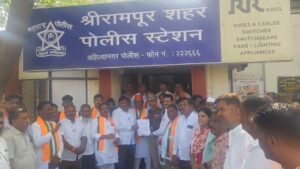 महायुती व शिवप्रेमींच्या वतीने जिल्हाध्यक्ष गुजर यांचा निषेध;छत्रपती शिवाजी महाराज पुतळा परिसरात आंदोलन