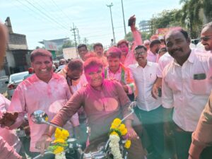 श्रीरामपुरच्या नगराध्यक्षपदी काँग्रेसचे करण ससाणे;प्रतिष्ठेच्या लढाईत भाजपच्या बिहाणी यांचा पराभव;राष्ट्रवादीच्या अनुराधा आदिक यांचाही धक्कादायक पराभव