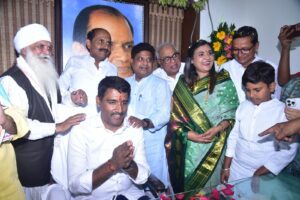 काँग्रेसचे संपूर्ण बहुमत असलेली श्रीरामपूर एकमेव नगरपालिका-आ.ओगले;नगराध्यक्ष करण ससाणे यांनी स्वीकारला पदभार